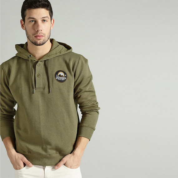 https://www.soulstylez.com/products/the-lifestyle-co-men-olive-green-solid-hooded-sweatshirt