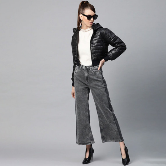 https://www.soulstylez.com/products/women-black-solid-cropped-puffer-jacket
