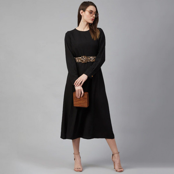 https://www.soulstylez.com/products/black-pleated-maxi-dress