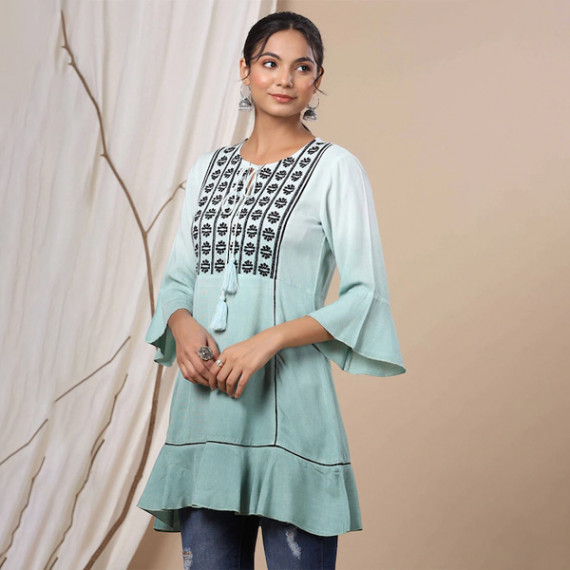 https://www.soulstylez.com/products/women-green-tunics