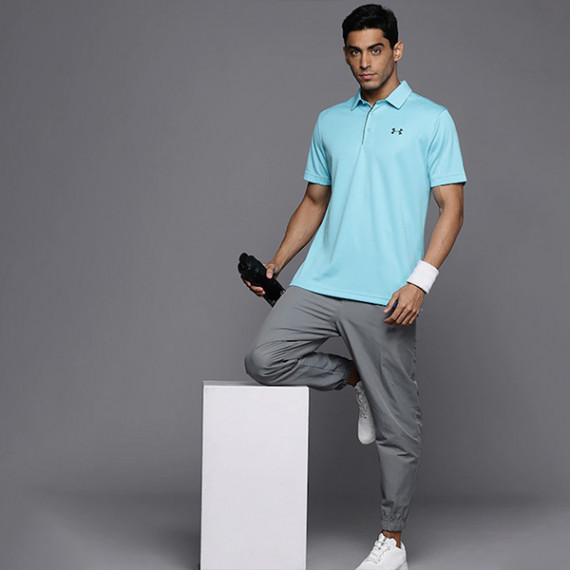 https://www.soulstylez.com/products/men-blue-tech-brand-logo-polo-collar-loose-t-shirt