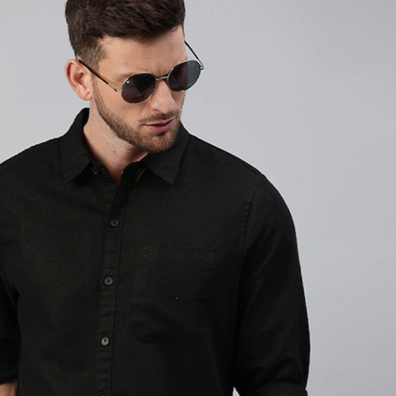 https://www.soulstylez.com/products/men-black-slim-fit-cotton-casual-shirt