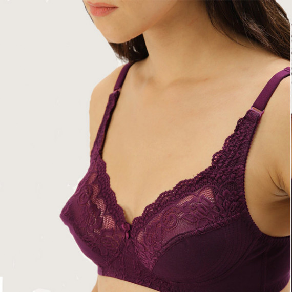 https://www.soulstylez.com/products/burgundy-lace-non-wired-non-padded-everyday-bra-db-bf-005c